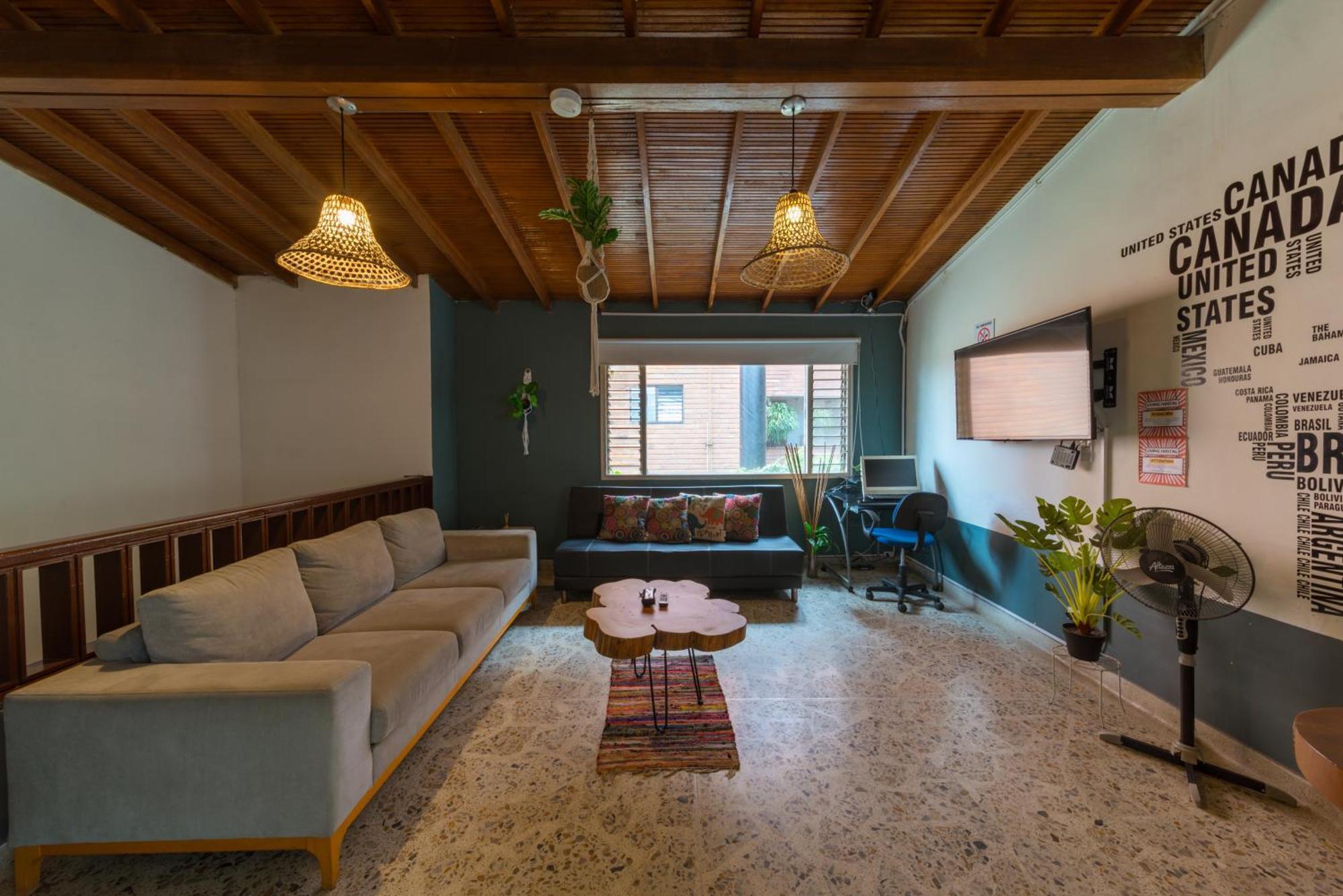 Living Hotel Medellín Esterno foto